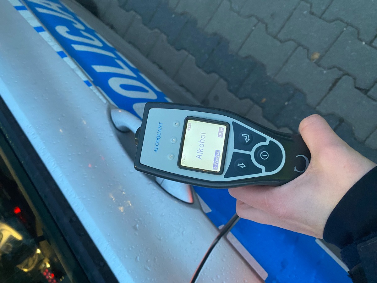 Nie dość, iż był pod wpływem alkoholu, to jeszcze nie miał uprawnień do kierowania pojazdem