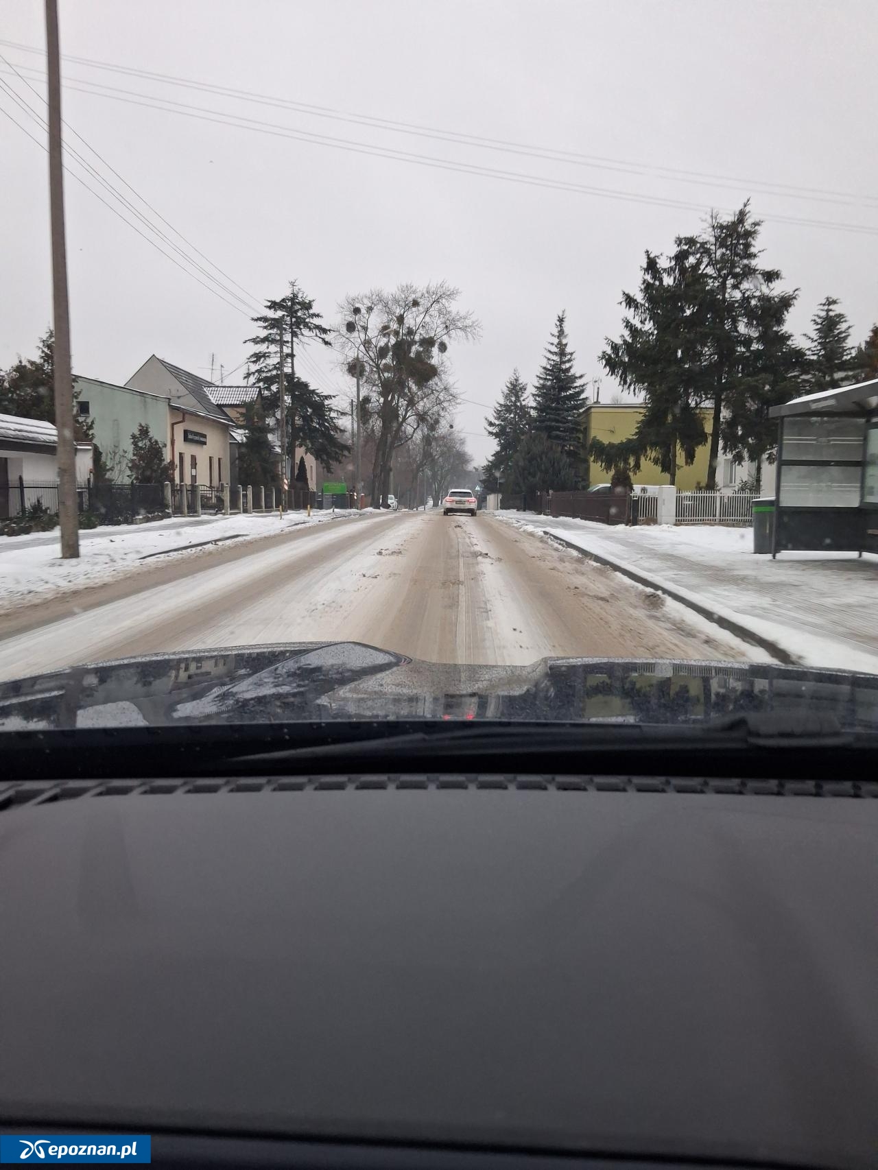 Ulica Opolska po 8.00 | fot. Czytelnik
