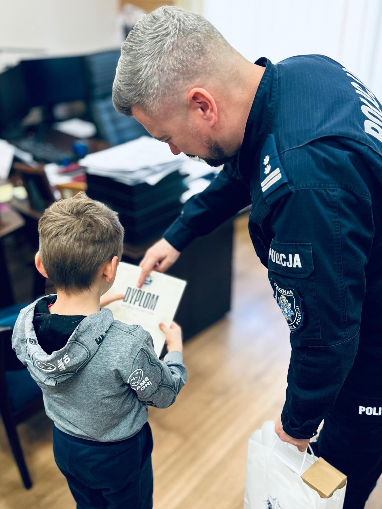 6-letni bohater z Poznania. "Postawa, która zasługuje na najwyższy podziw"