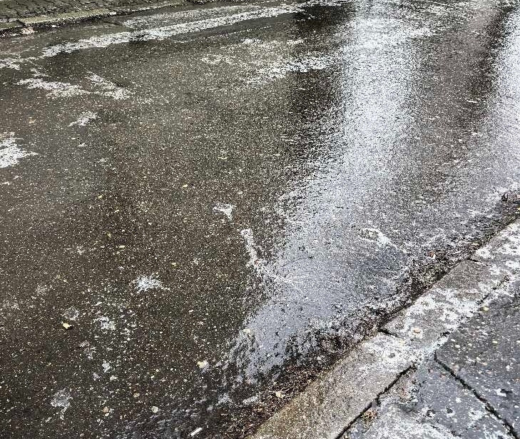 IMGW ostrzega. Może być ślisko!