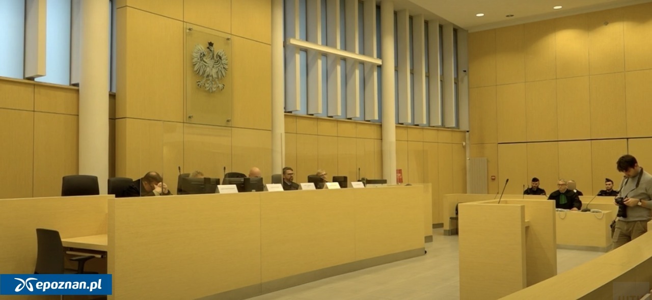 Brutalne zabójstwo w autokomisie. Jest drugi wyrok, ale w składzie sędziowskim znowu neosędzia Ziobry