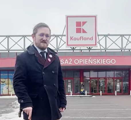 Pasaż Opieńskiego: Łukasz Garczewski staje w obronie obiektu. "Chcą zaorać pasaż, bo deweloperzy potrzebują więcej miejsca na inwestycyjna lokale"