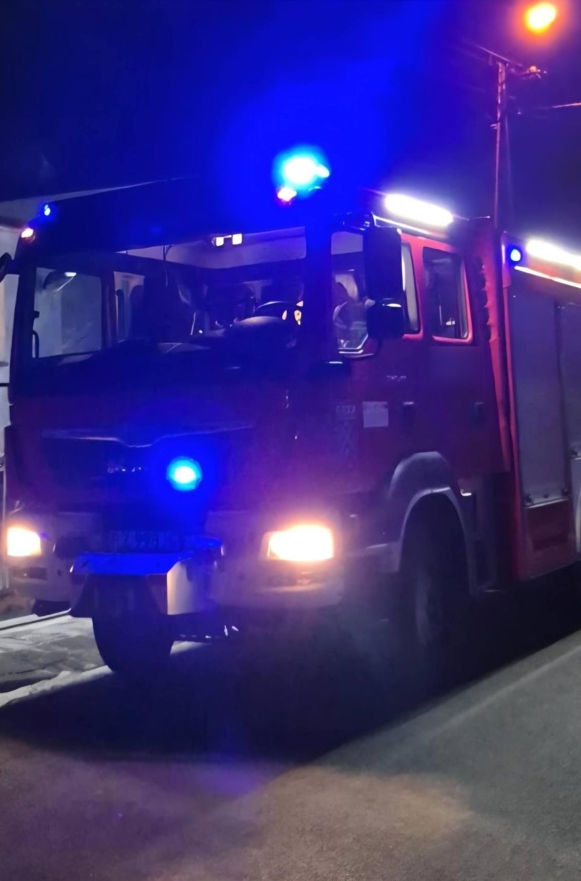 O mały włos od tragedii. Uratowała ich czujka