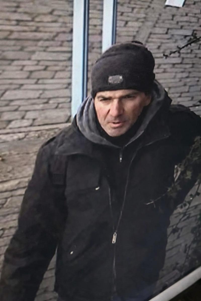 Rozbój na kobiecie w Poznaniu. Poznajesz go?