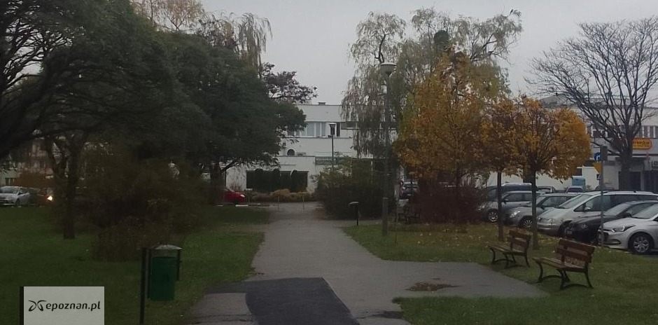 Problemy z dostarczaniem poczty w kolejnych lokalizacjach. Mieszkańcy oburzeni, spółka wyjaśnia