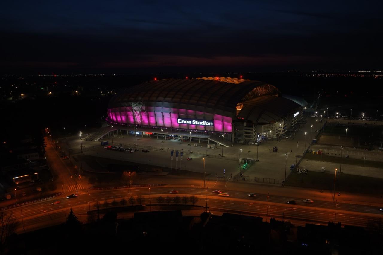 Poznański Enea Stadion w wyjątkowych barwach
