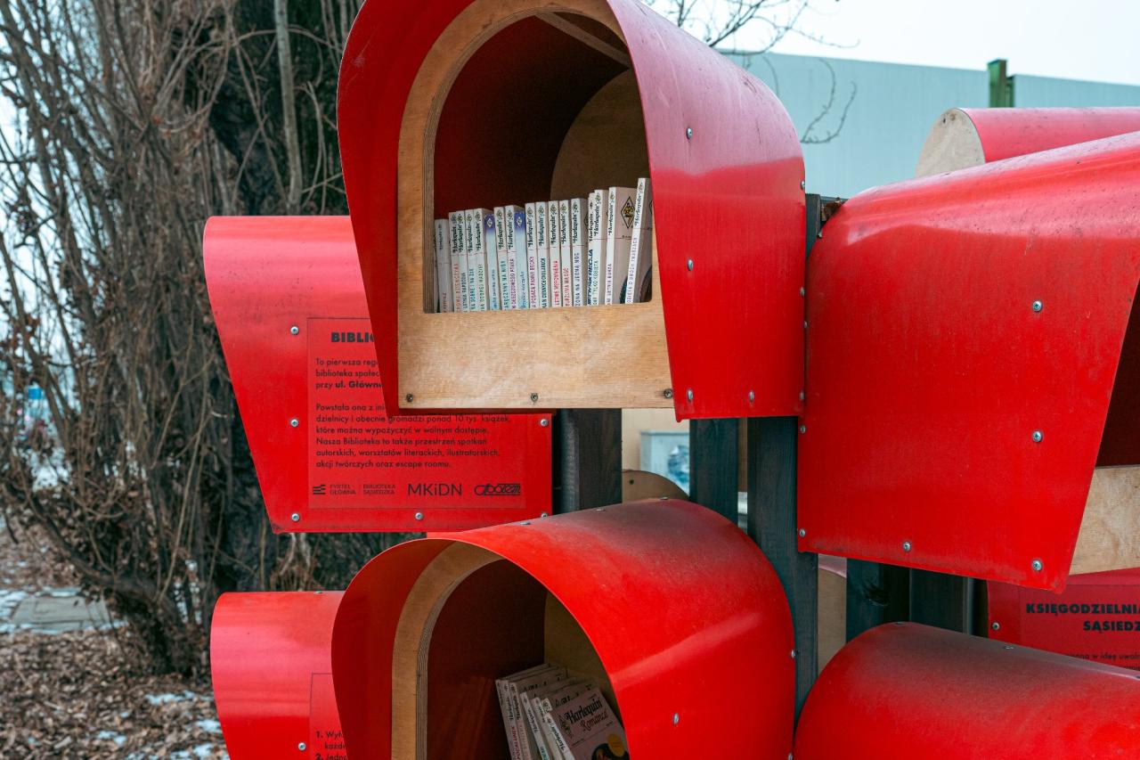 W mieście takich 'konstrukcji' znajdziemy coraz więcej. Można korzystać za darmo