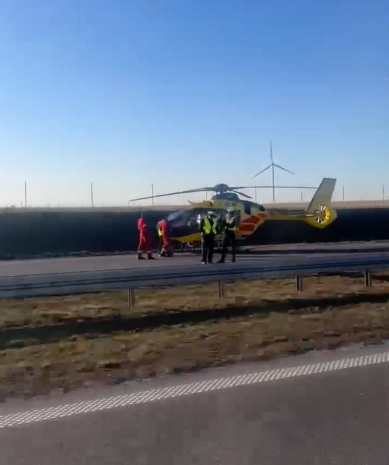 Wypadek na drodze S5 pod Poznaniem. Wylądował śmigłowiec LPR
