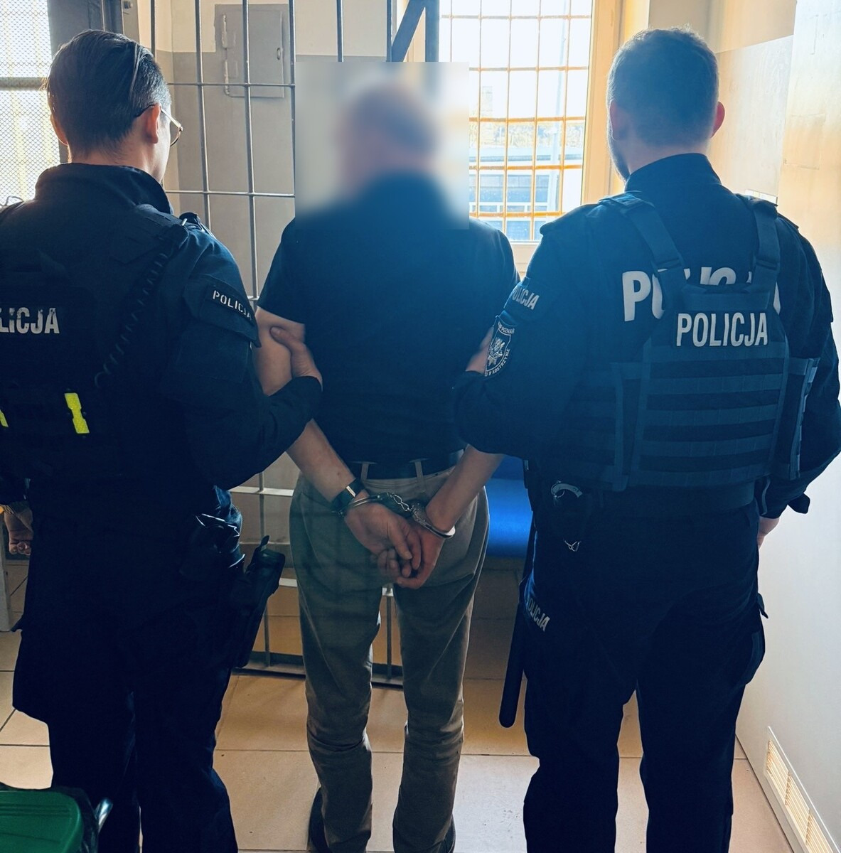 Błyskawiczny i surowy wyrok. 70-letni Poznaniak idzie do więzienia