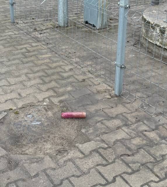 Wibrator znaleziony w kanalizacji na terenie wielkopolskiej gminy. "Prosta droga do problemów"