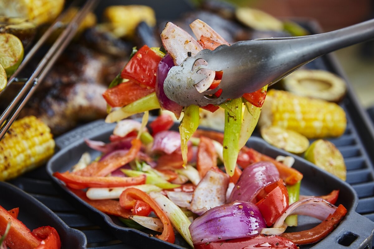 Kompletne wyposażenie dla Twojej ogrodowej kuchni - od pokrowców po profesjonalne zestawy narzędzi