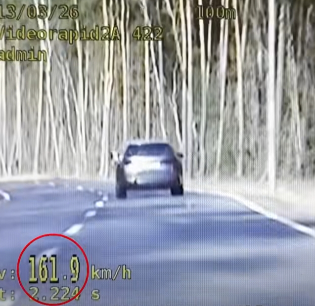 Policja w Pile tylko przez weekend zatrzymała prawo jazdy 13 osobom! "Droga to nie tor wyścigowy!"