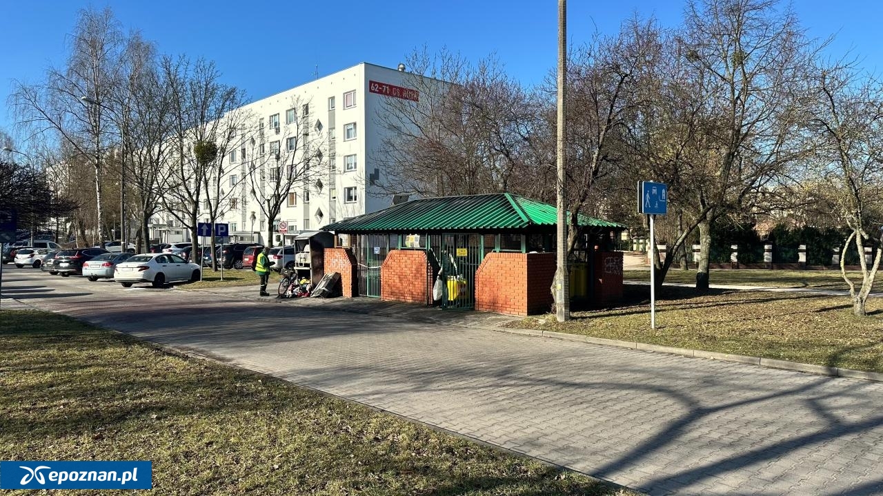 Jedna z uszkodzonych wiat | fot. Marcin