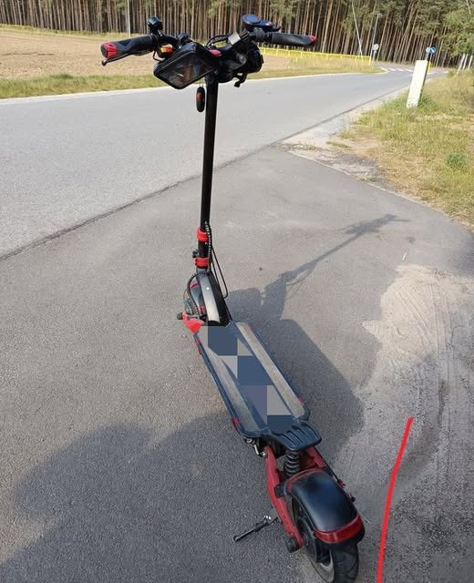 Region. Pijany mężczyzna przewrócił się na hulajnodze. Było blisko tragedii