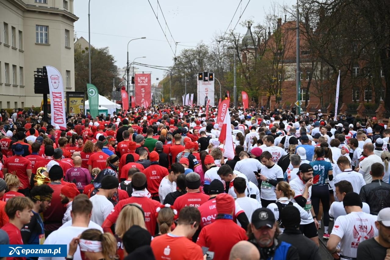 W listopadzie pobiegli w Biegu Niepodległości, do dziś nie dostali medali. "Czuję się bezradny"