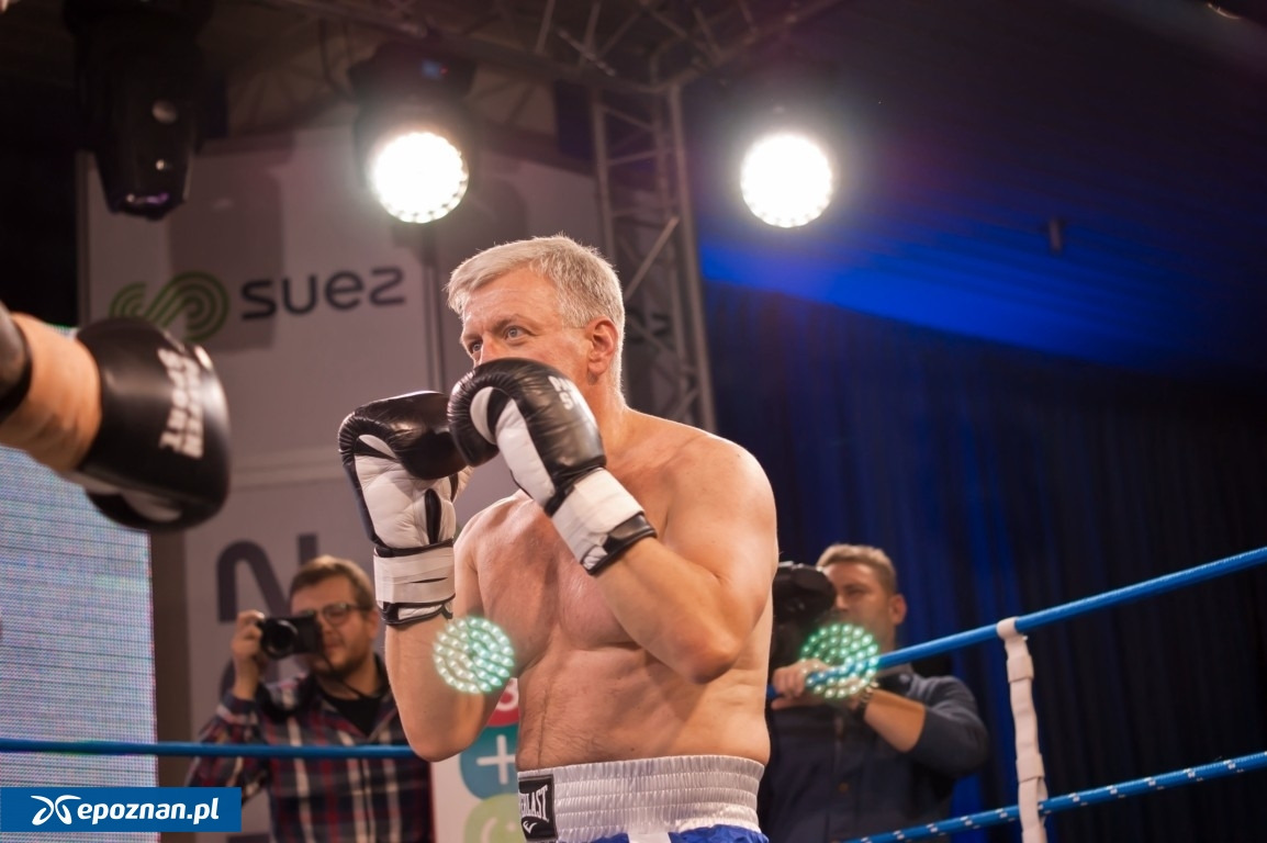 Worek treningowy w gabinecie prezydenta Poznania. Co na to konserwator zabytków?