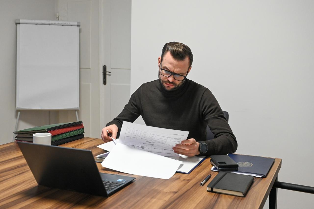 Trafił za kraty za hejtowanie w internecie. Groził Marcinowi Gołkowi