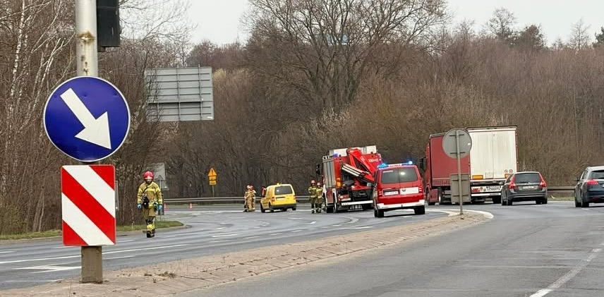 Bałtycka zamknięta! Trwa sprzątanie rozlanego paliwa