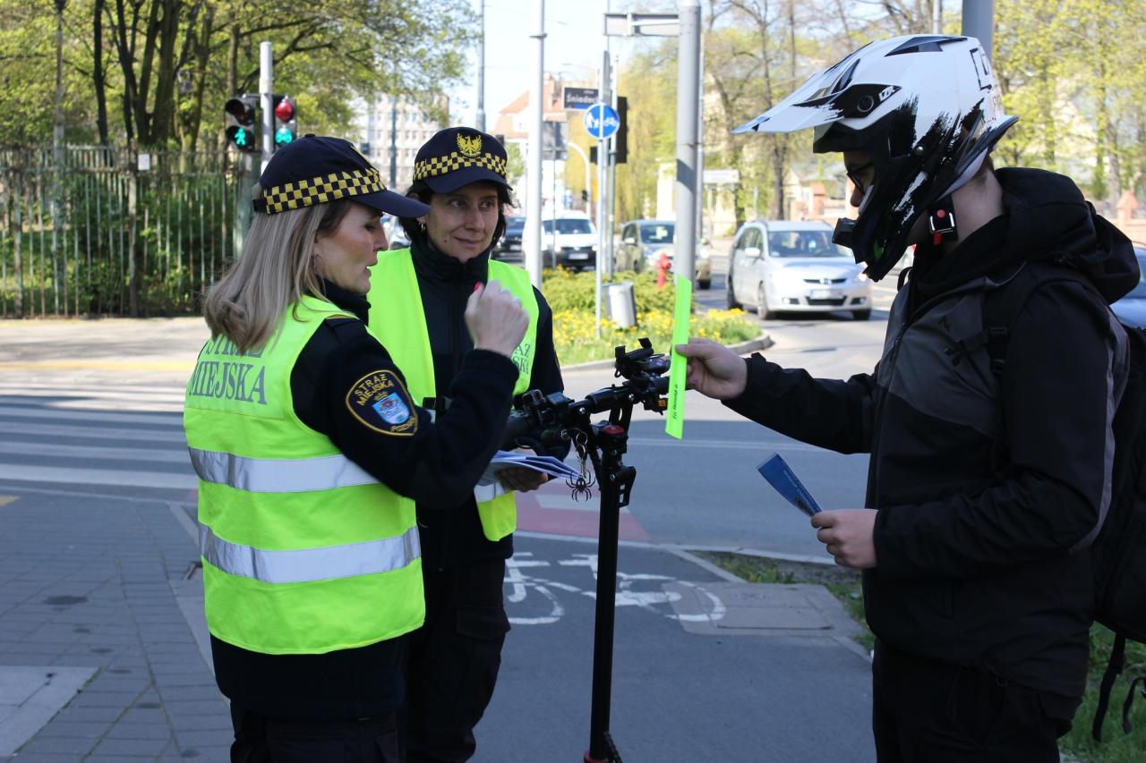Straż Miejska przypomina o nowych przepisach. Rodzice mogą dostać mandat