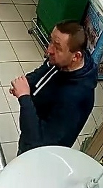 Groził w trakcie zakupów. Poznajesz go?