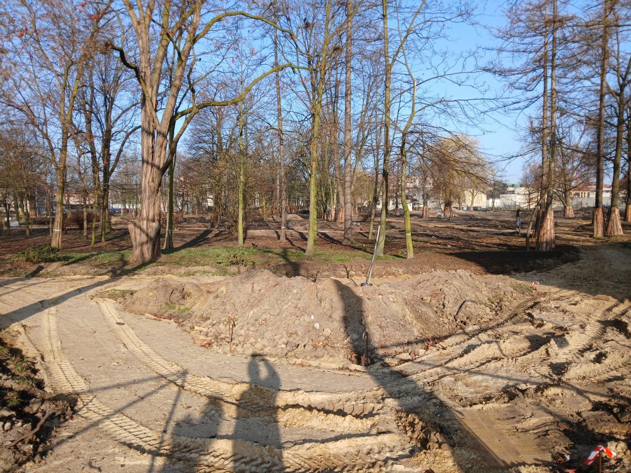 Wyczekiwana przez mieszkańców inwestycja w regionie wstrzymana. "Wykonawca musi wynieść się z budowy"