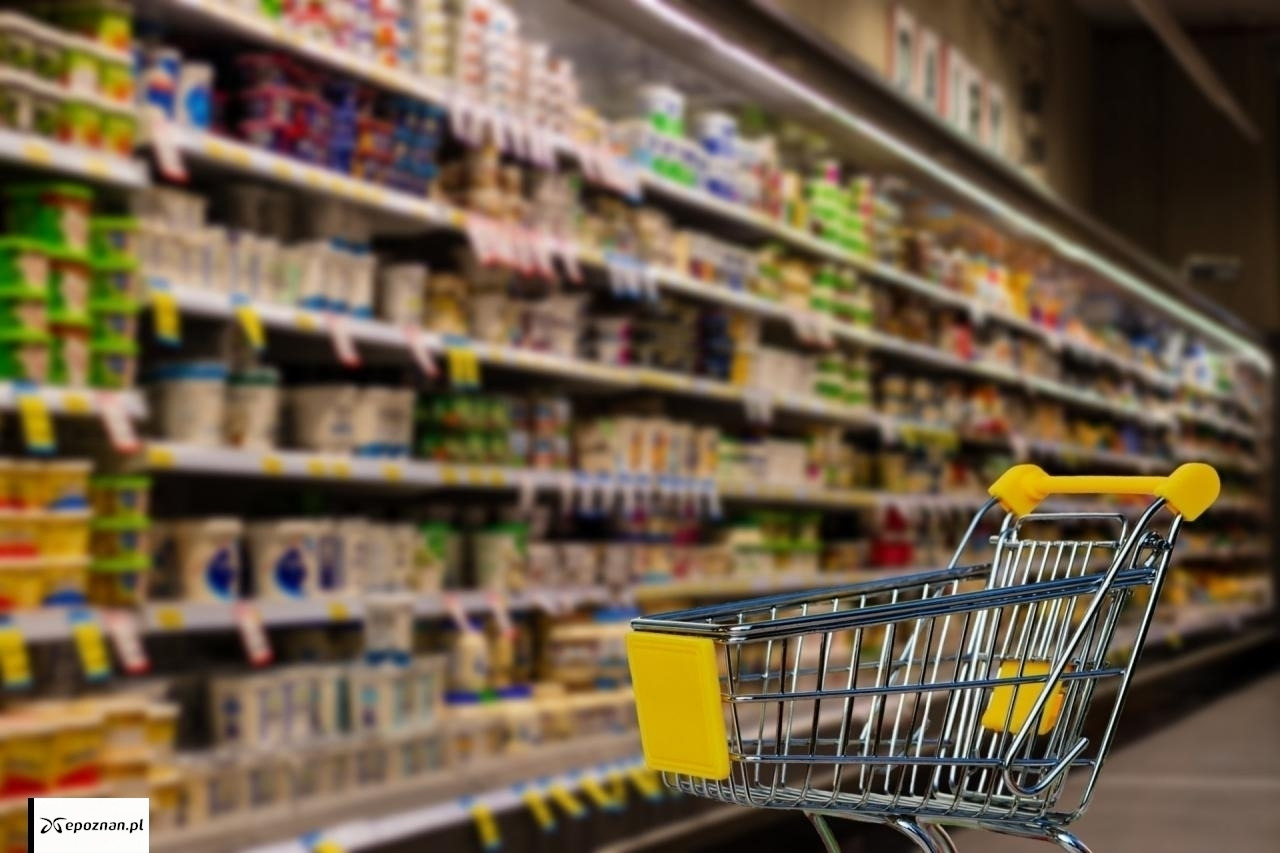 Ważne informacje dla klientów popularnej sieci. Wycofują produkt, w którym wykryto bakterie