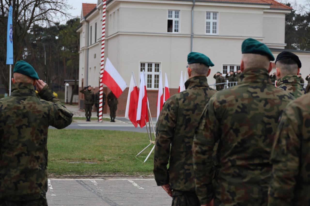 Żołnierze Rezerwy zdobyli nowe umiejętności. Za nimi miesiące ciężkiej pracy