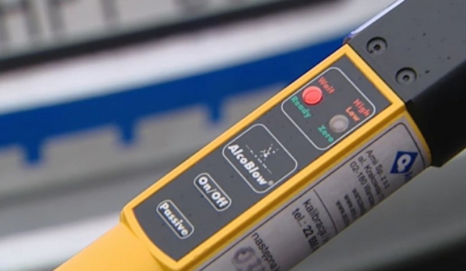 Region. Mężczyzna jadąc pod wpływem alkoholu spowodował kolizję. Poszkodowana poinformowała policję