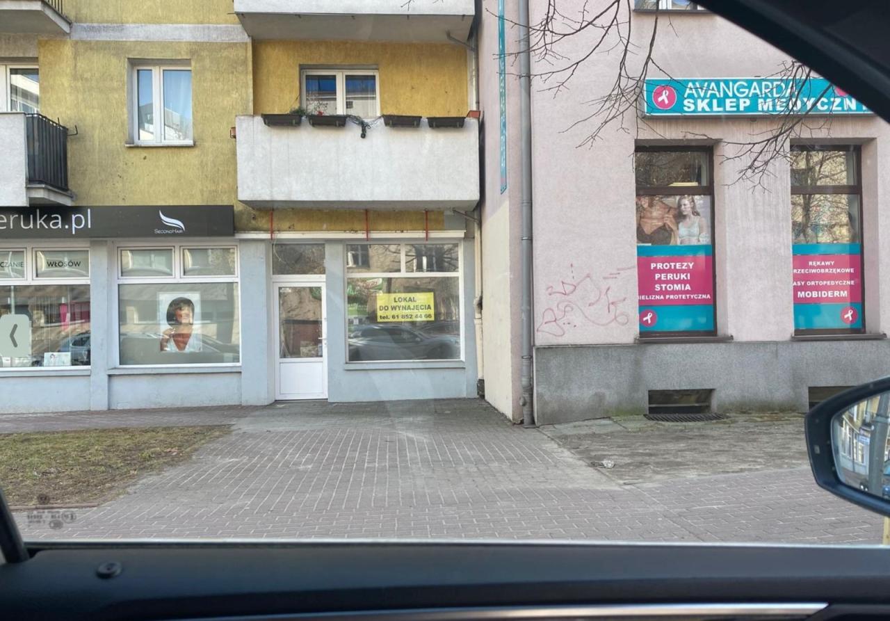 Zlikwidowano punkt sprzedaży trumien vis-a-vis centrum onkologii na Garbarach