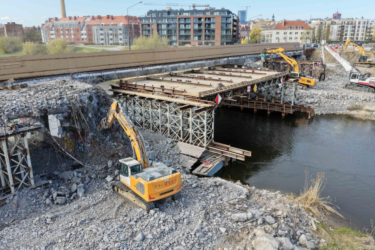 Stary poznański most przechodzi do historii. Zapowiedziano nowe utrudnienia!