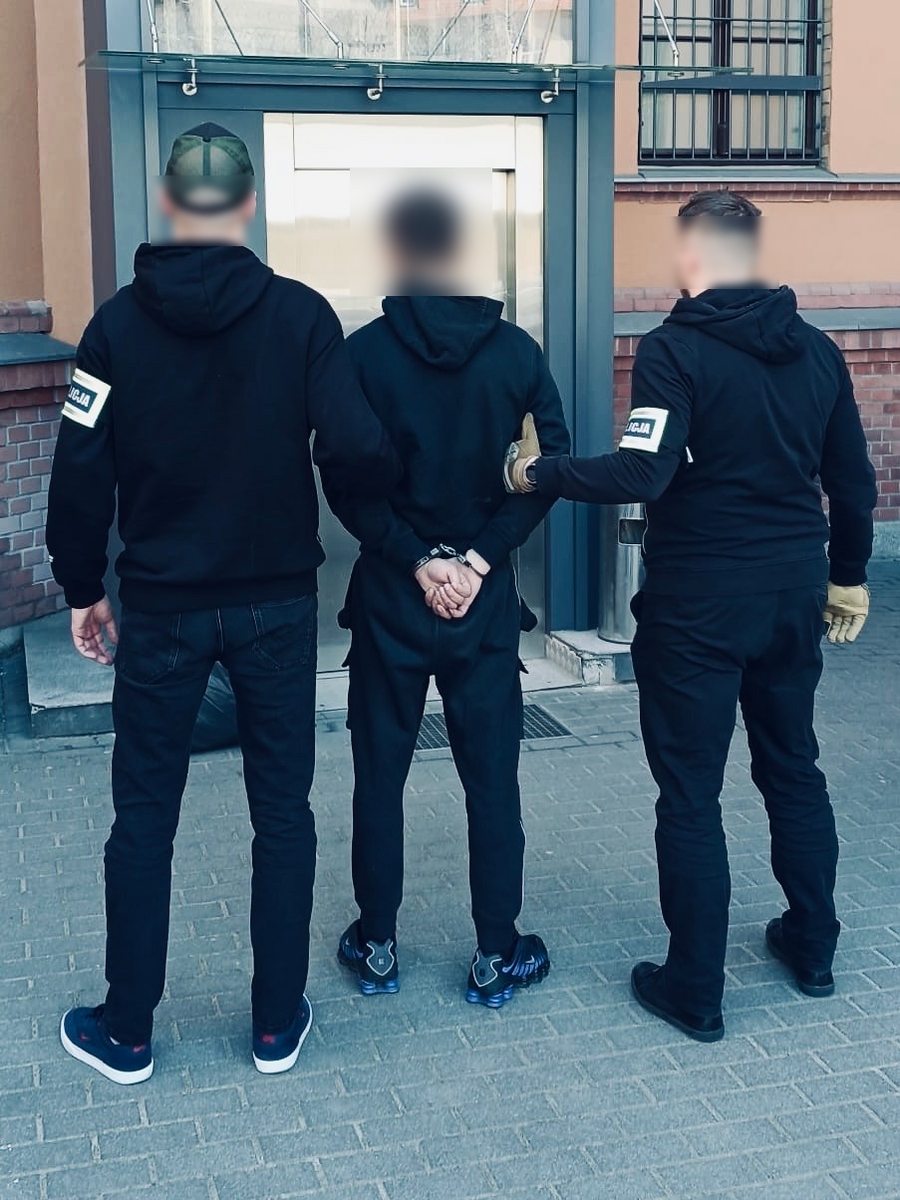 33-letni Ukrainiec zatrzymany na Starym Mieście. Został deportowany