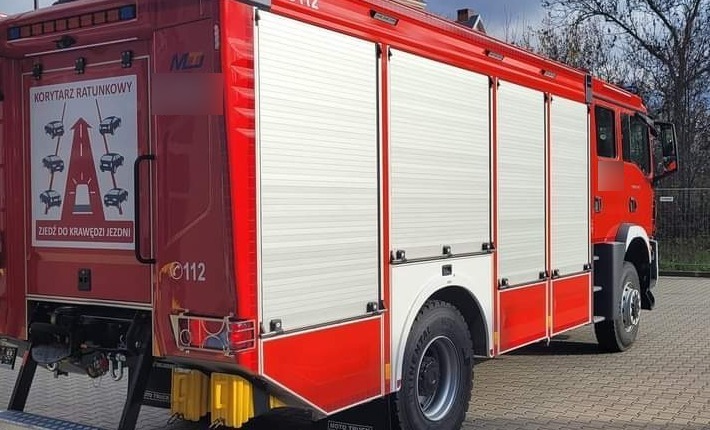 Płonął las w regionie. Liczne jednostki straży pożarnej walczyły z żywiołem. W Wielkopolsce wciąż obowiązuje zagrożenie II stopnia