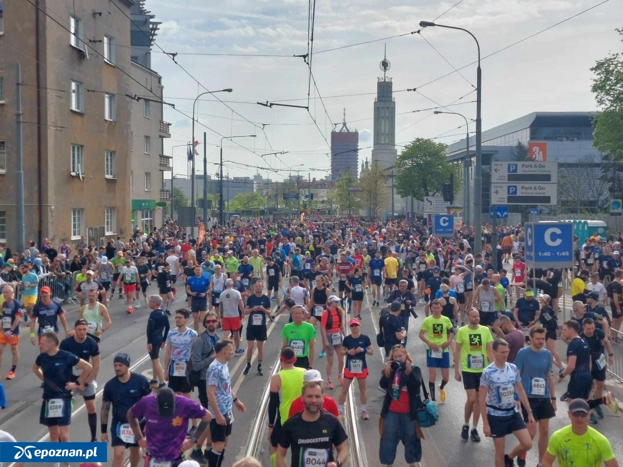 Poznańskie ulice opanują biegacze. Szykuje się rekordowa frekwencja i nowa trasa