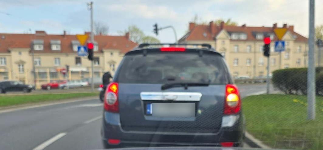 Pijany kierowca zatrzymany obywatelsko na poznańskiej ulicy, miał 3 promile. "Myślałem, iż takie sprawy załatwia się deportacją"