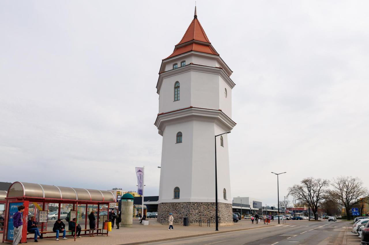 Wieża ciśnień w regionie ma nową funkcję. "Może też być kojarzona z latarnią morską"
