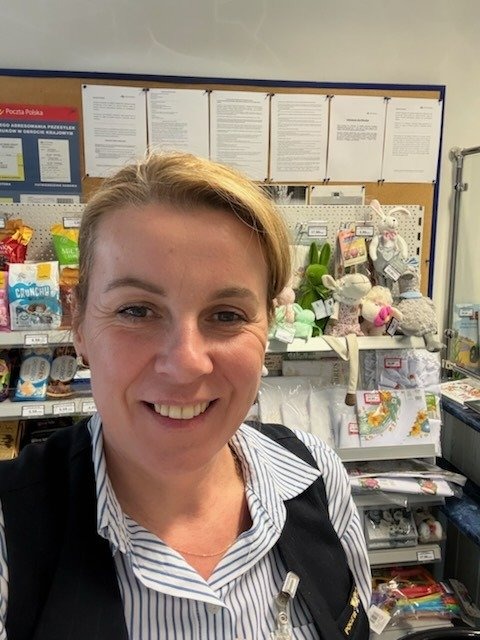 Pracownica poczty uchroniła klientkę przed utratą pieniędzy. O krok od oszustwa w regionie