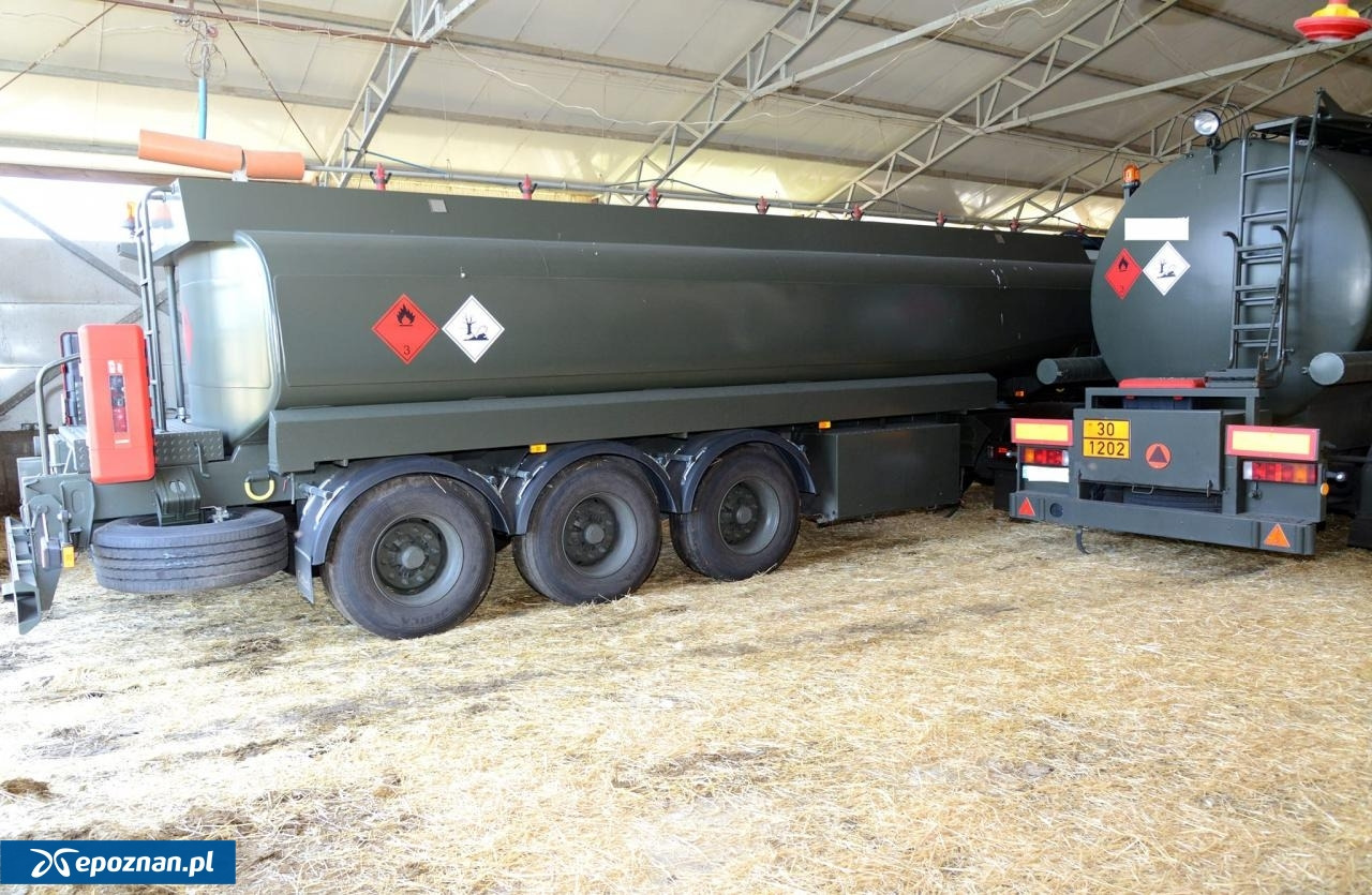 Kradzież paliwa w bazie lotniczej na Krzesinach. Sześciu byłych żołnierzy z zarzutami