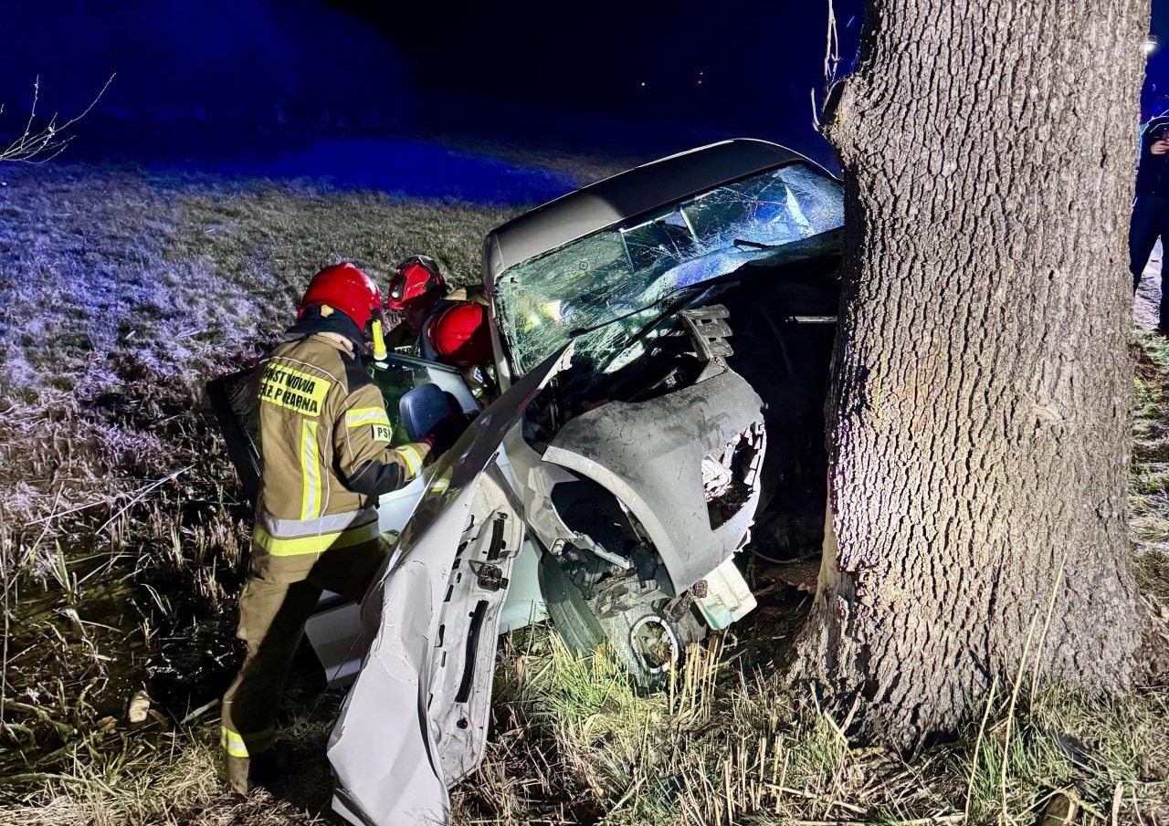 Tragiczne skutki wieczornego wypadku z regionu