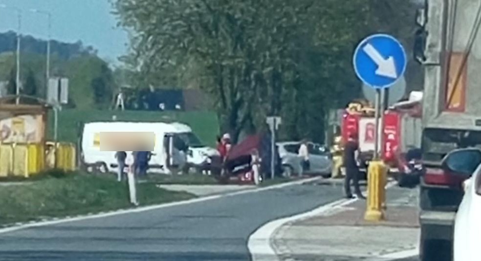 Duże pokolizyjne korki na trasie Poznań – Pniewy