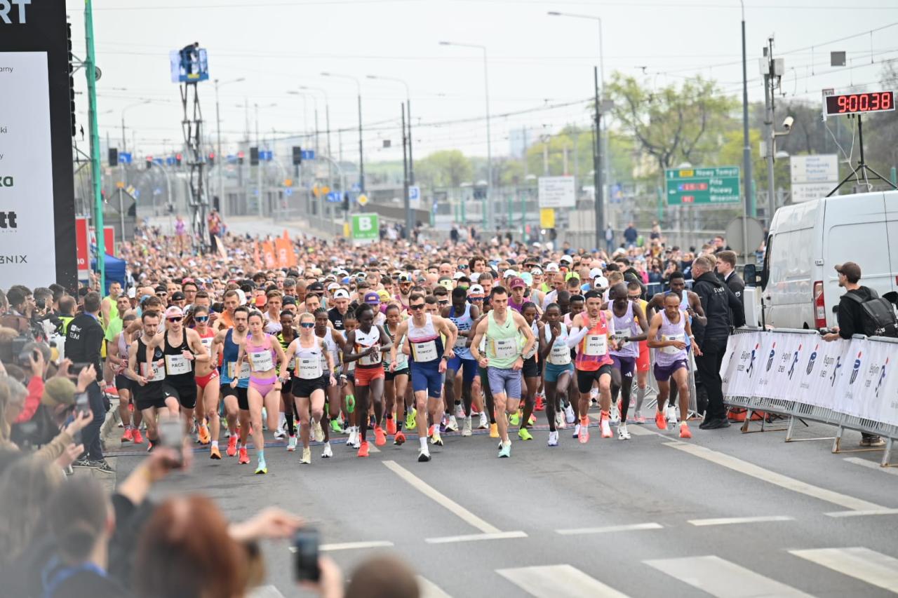 Na poznańskie ulice wybiegło kilkanaście tysięcy osób