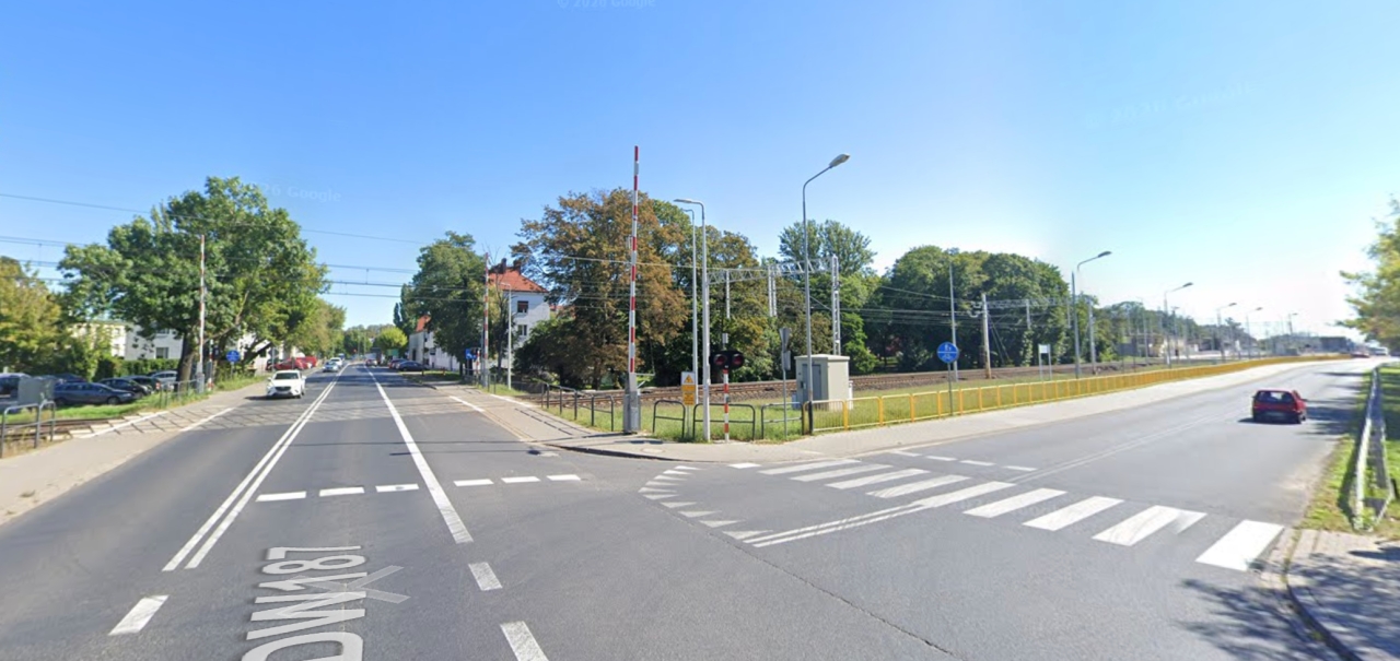 Tunel zamiast przejazdu kolejowego w mieście 40 km od Poznania? Mieszkańcy codziennie stoją tu w korkach