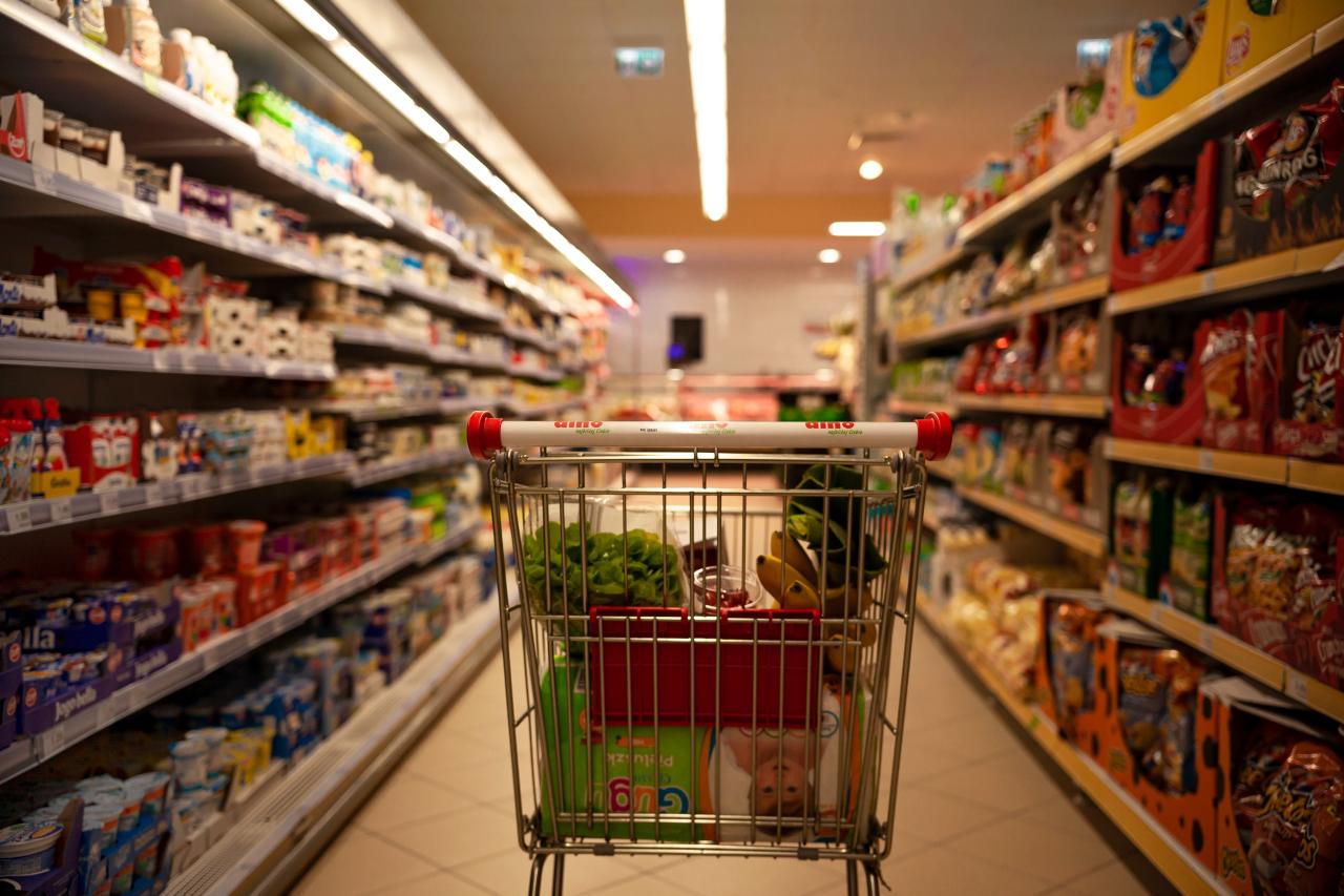 Będą utrudnienia dla klientów popularnej wielkopolskiej sieci handlowej. "Prosimy o powstrzymanie się od zakupów"