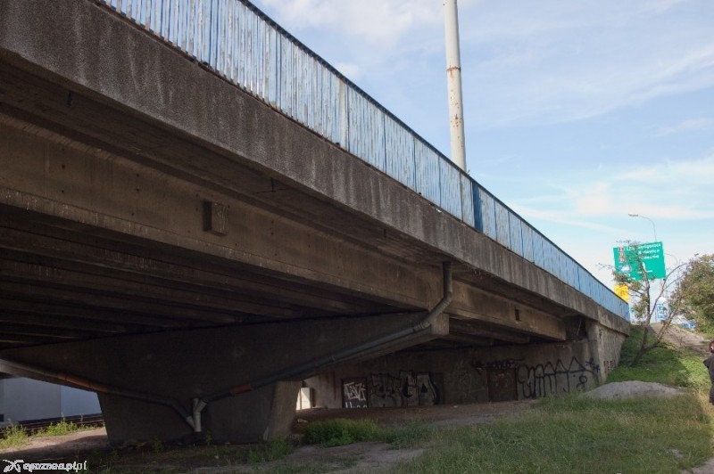 Stara nitka wiaduktu jeszcze przed rozbiórką | fot. Elżbieta Skowron - archiwum