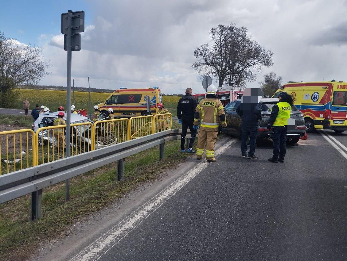 Tragedia na drodze w regionie. Nie żyje kierowca Volkswagena