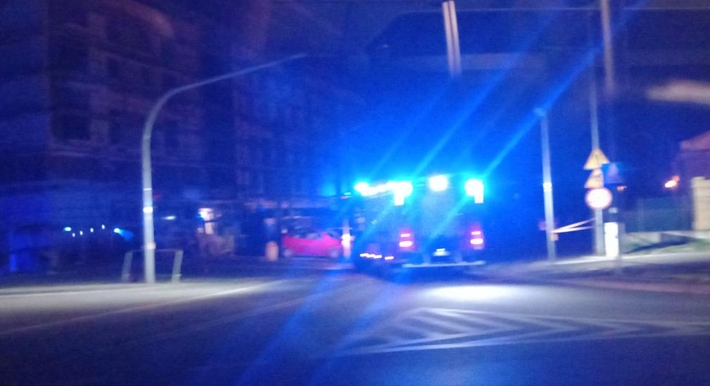 Uszkodzony gazociąg i ewakuacja 100 osób w Poznaniu. Część ulicy Naramowickiej wyłączona z ruchu!