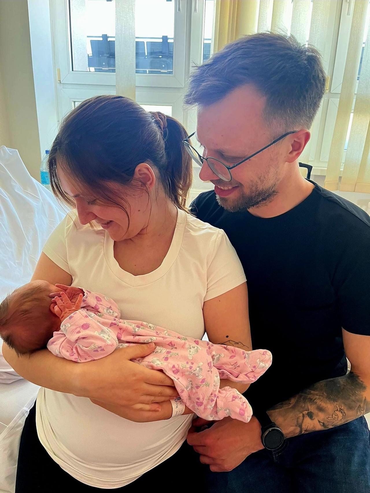 Wzruszające narodziny w poznańskim szpitalu. Dwa lata temu straciła dziecko w wyniku wypadku, dzięki staraniom lekarzy urodziła teraz zdrową córkę