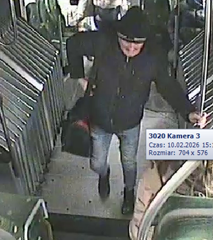 Kradzież w autobusie miejskim. Poznajesz?