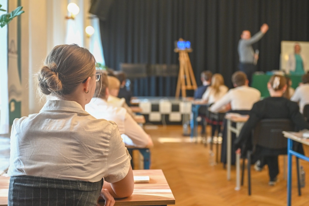 Maturzyści już po pierwszym egzaminie. Sprawdzili swoją wiedzę z języka polskiego