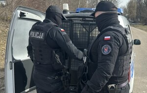 27-latek znęcał się fizycznie i psychicznie nad matką. Jest decyzja sądu
