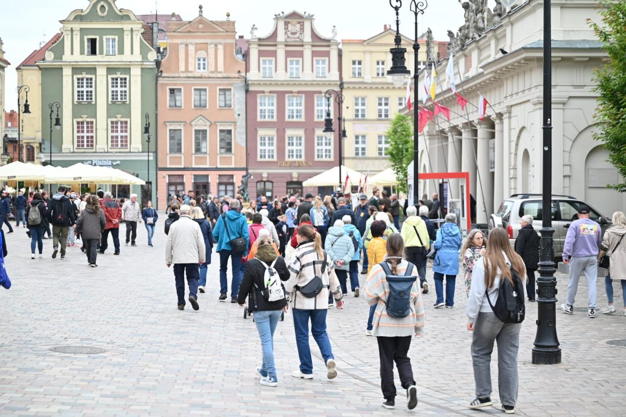 Dziś jedyna taka noc w roku. Już ustawiają się kolejki